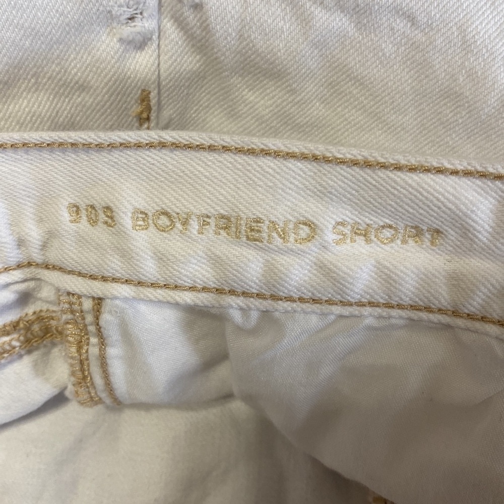American Eagle White 90s Boyfriend Shorts - Picture 7 of 7
